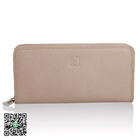 ロエベ 長財布   ラウンドファスナー長財布(小銭入れ付) アッシュベージュ113 95 F13 1190 ＡＳＨ