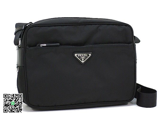 プラダ PRADA 斜めがけショルダーバッグ ナイロン ブラック BT0166 スーパーコピー