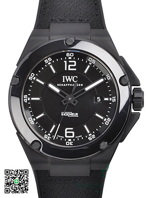 ＩＷＣ インヂュニア オートマティック ＡＭＧブラックシリーズ セラミック IW322503 スーパーコピー