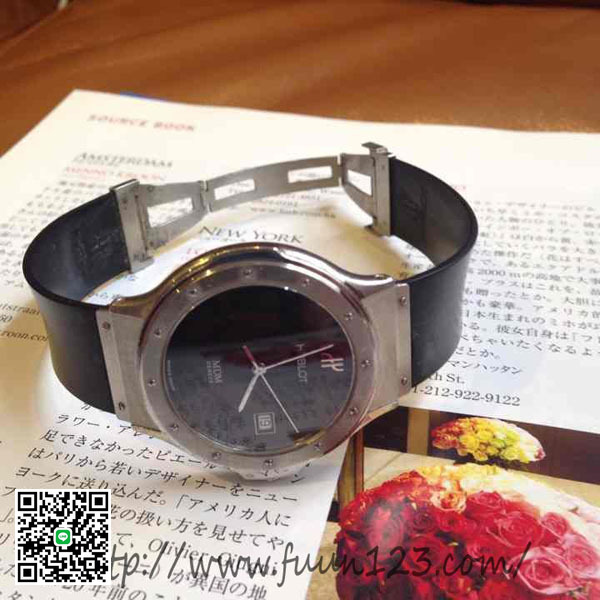 ウブロ HUBLOT-2015061204 クラッシック 格安出品 全然綺麗です スーパーコピー