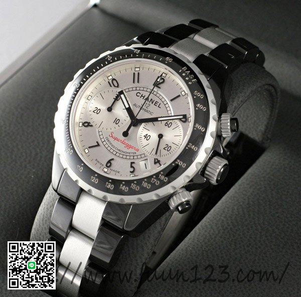 シャネル J12 スーパーレッジェーラ H1624 スーパーコピー