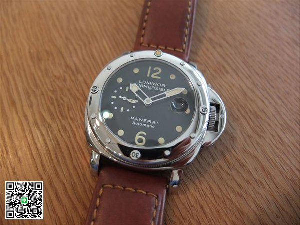 パネライ ルミノール サブマーシブル PAM00200 スーパーコピー