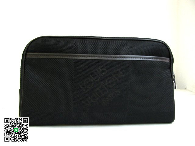 LOUIS VUITTON（ルイ・ヴィトン） アクロバット ノワール M93620 スーパーコピー