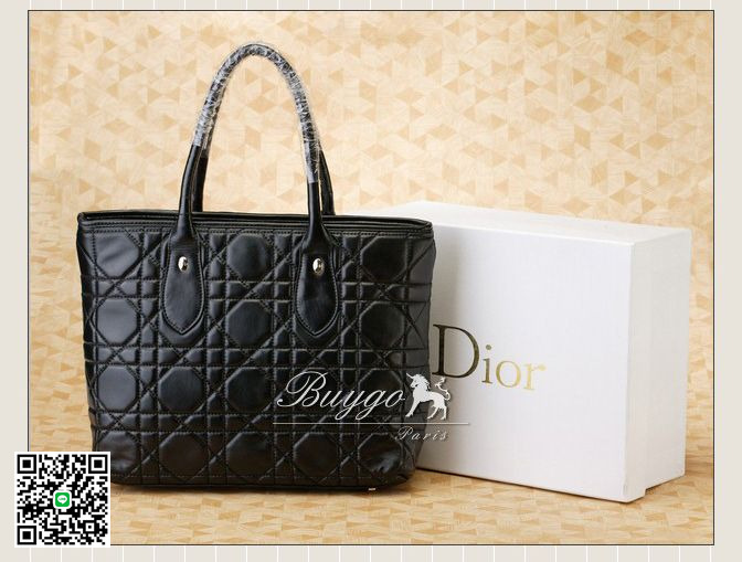 クリスチャン・ディオール（CHRISTIAN DIOR）LADY DIOR 8074 レザー スーパーコピー