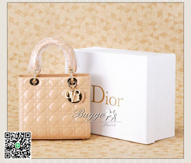 クリスチャン・ディオール（CHRISTIAN DIOR）LADY DIOR 8043X レザー スーパーコピー