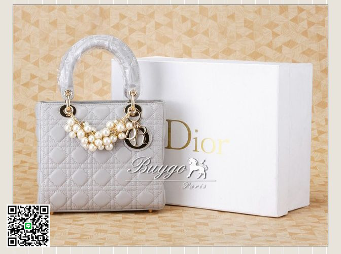 クリスチャン・ディオール（CHRISTIAN DIOR）LADY DIOR 8043ZJG レザー スーパーコピー