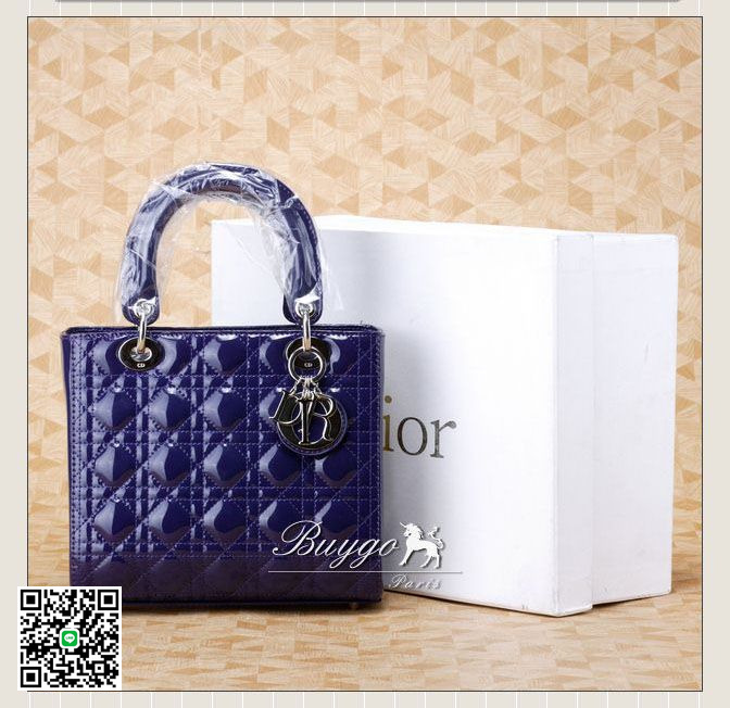 クリスチャン・ディオール バッグ2012年春夏 ダークネイビー カナージュハンドバッグ VRB44551 DIOR スーパーコピー